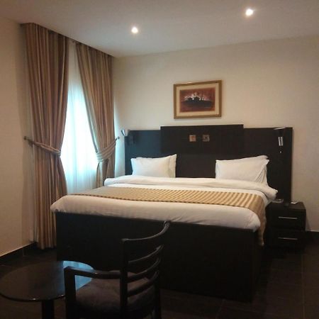 Eden Crest Hotel & Resort Енугу Екстер'єр фото