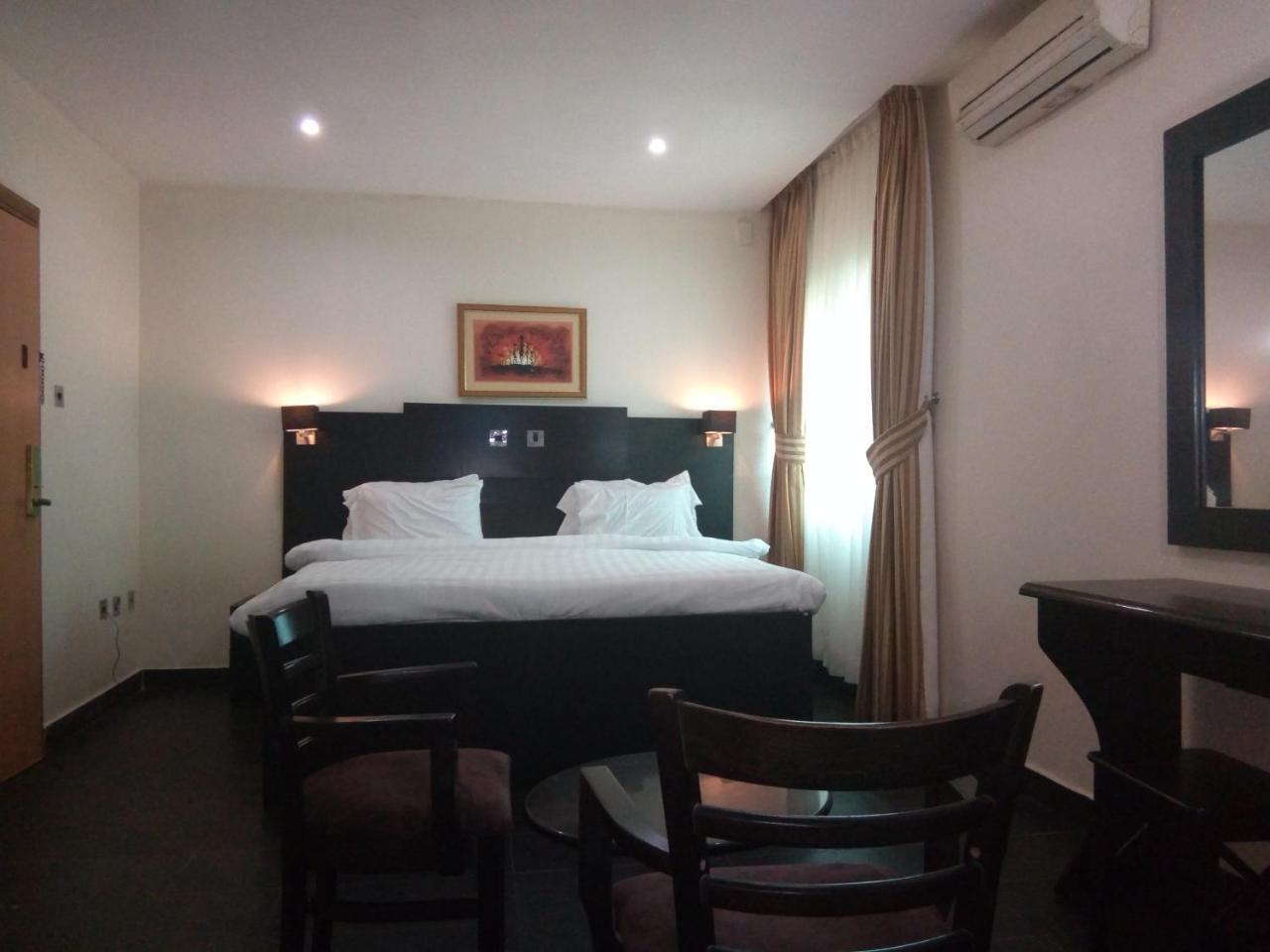 Eden Crest Hotel & Resort Енугу Екстер'єр фото